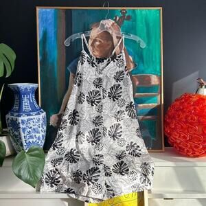 Tahari Women's Romper Size Large Sleeveless Gray V-neck Spaghetti Strap